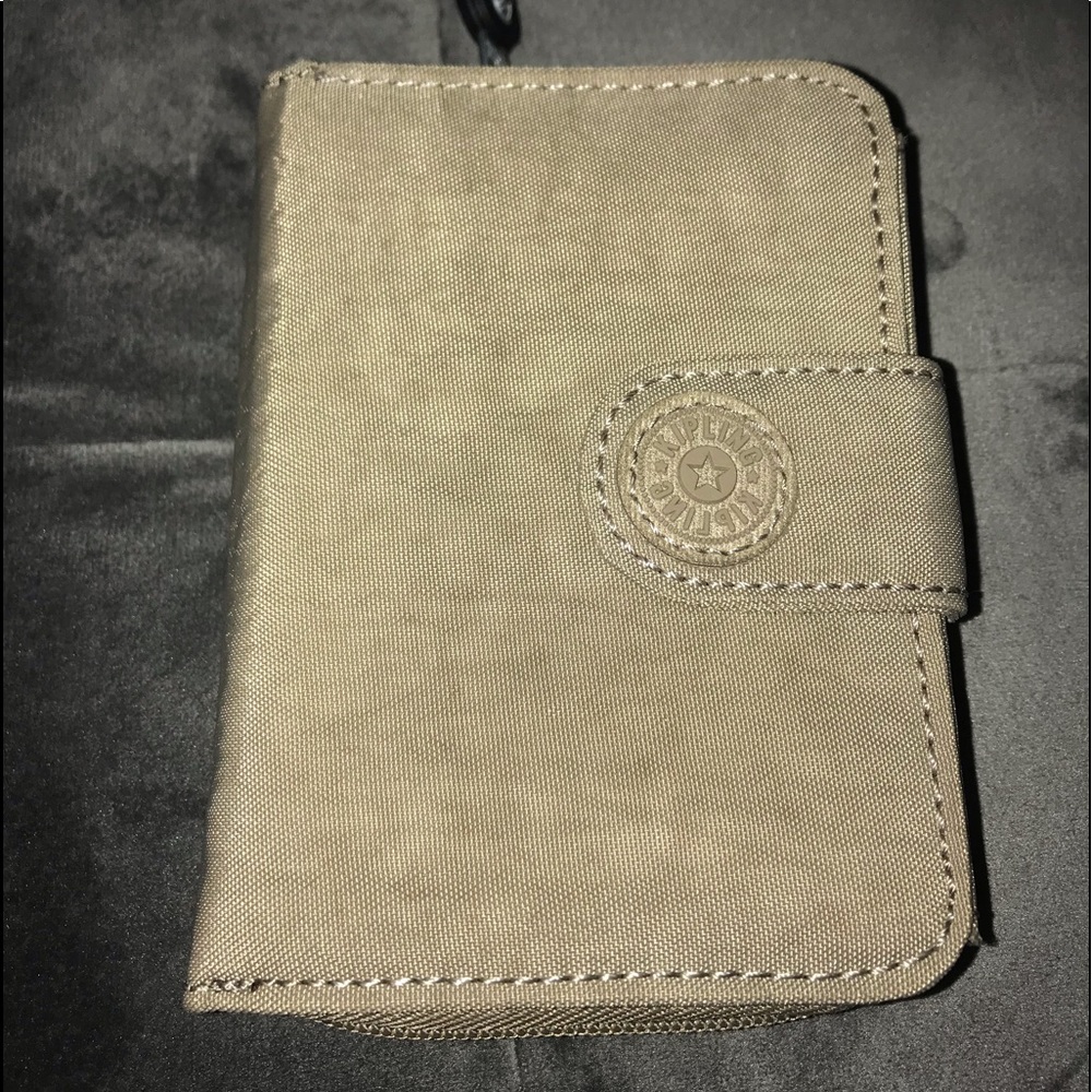 Kipling Wallet